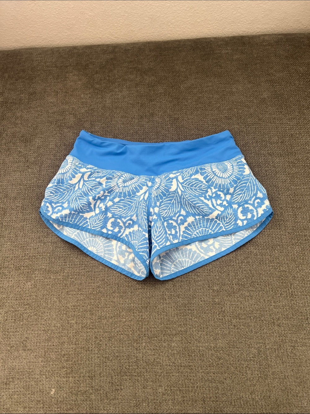 lululemon athletica Blue Floral Lace-Print Athletic Shorts